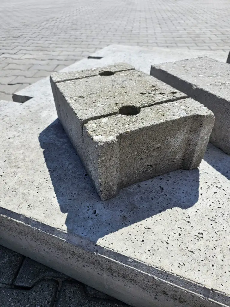 bloczek-fundamentowy-malrus-1